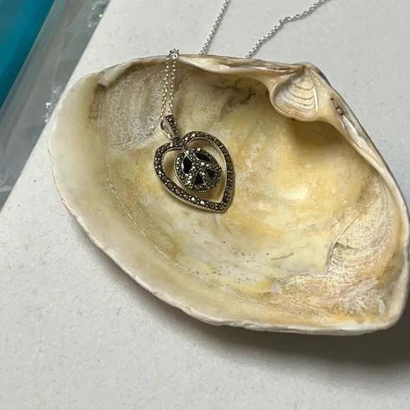 925 Sterling Silver. Marcasite. Necklace - Picture 7 of 8